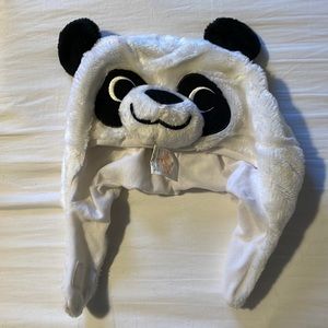 Panda head children’s winter hat